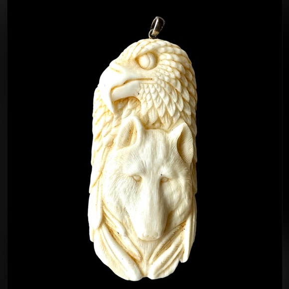 Handcarved from Bone wolf eagle pendant w sm sterling bale large native wildlife - Picture 2 of 8